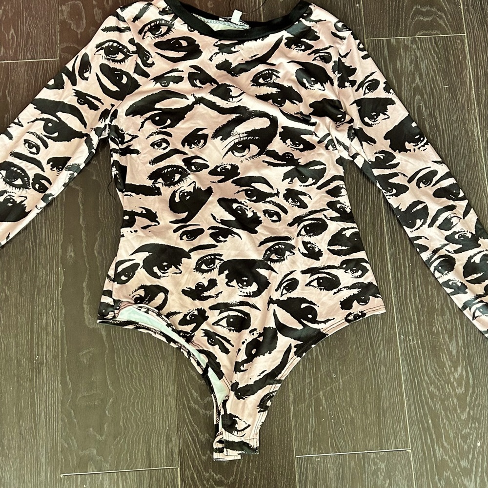 New w/tags Fashion Nova bodysuit